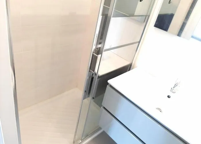 Fermer Plus Reservable * Castres (Tarn)