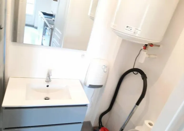 Fermer Plus Reservable *